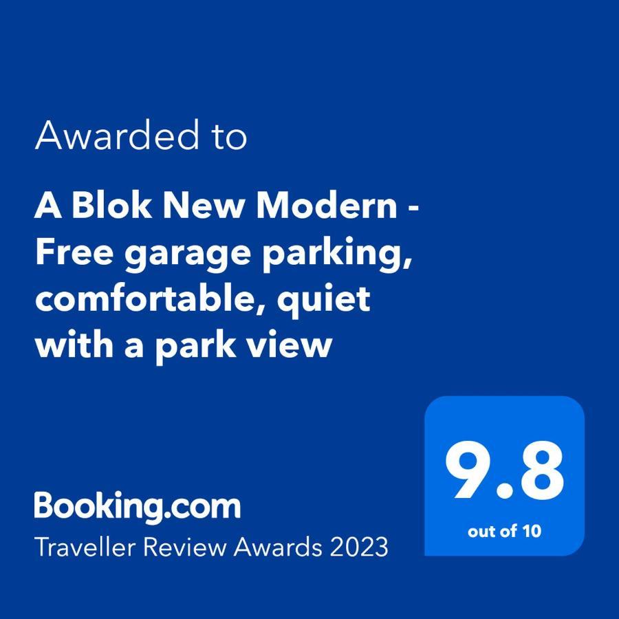 A Blok New Modern - Free Garage Parking, Comfortable, Quiet With A Park View Belgrad Dış mekan fotoğraf